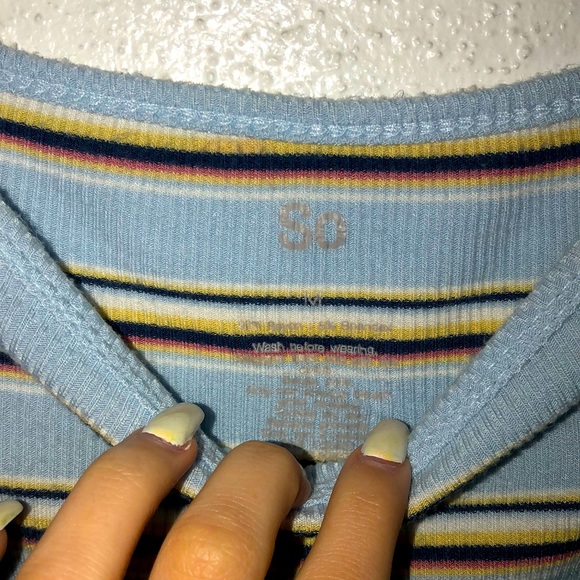 Top - Picture 3 of 3